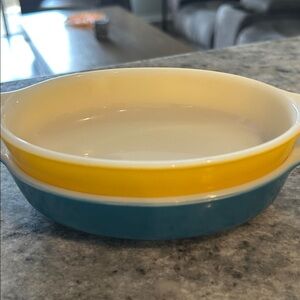 Vintage PYREX little oval baking dishes